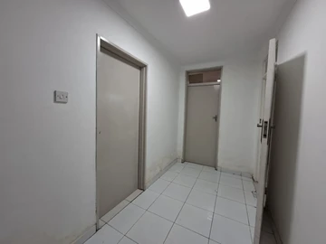 4 Bedroom Garden Flat