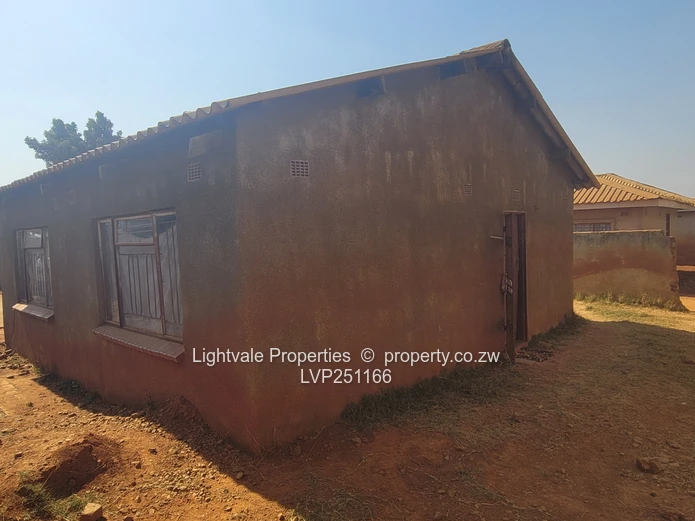 Core house in Nehanda (Sole Mandate)