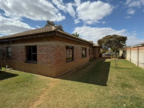 4 Bedroom House