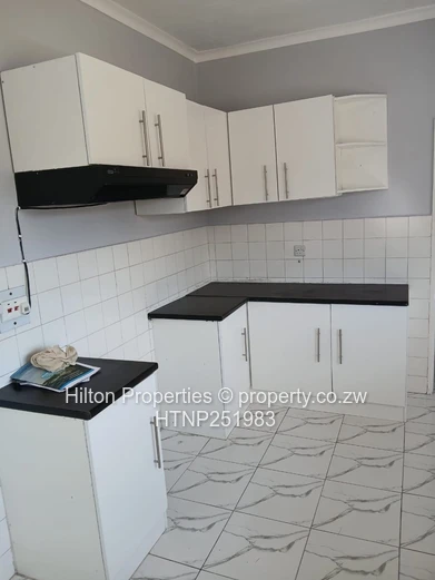Hatfield 3-Bed Home with Pool, Fireplace & Large Garden