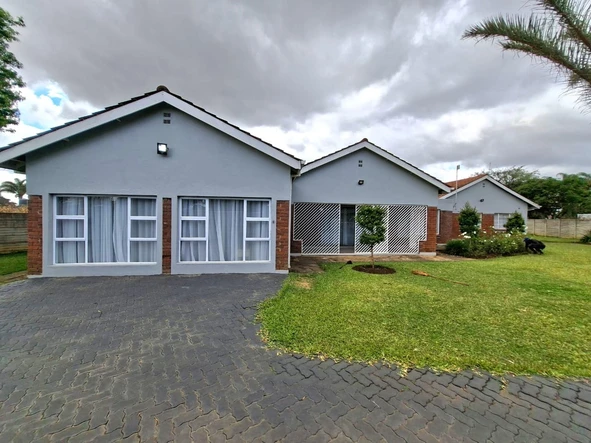 5 Bedroom House