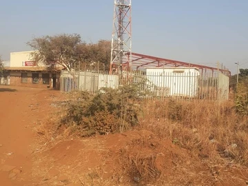 Commercial & Industrial Land