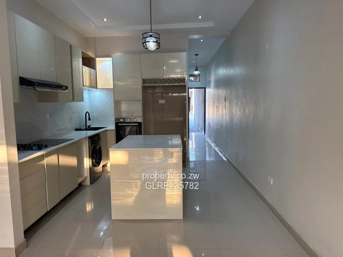 Avondale West Townhouses/Apartments to Let