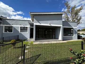 3 Bedroom Townhouse Complex