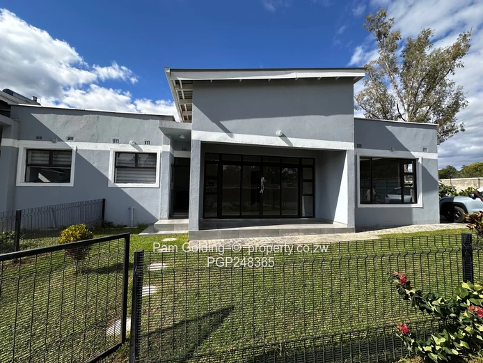 TO LET | Hatfield Townhouse – St Patrick’s Road