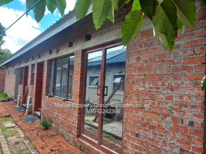 Greendale Brick Townhouse Complex - Furnished, Borehole