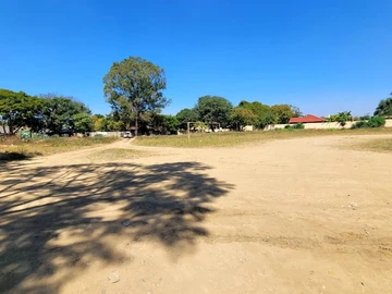 Commercial & Industrial Land