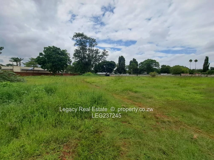 Exclusive 8,119sqm Stand With Borehole,Prime Development Land Just off Borrowdale Road