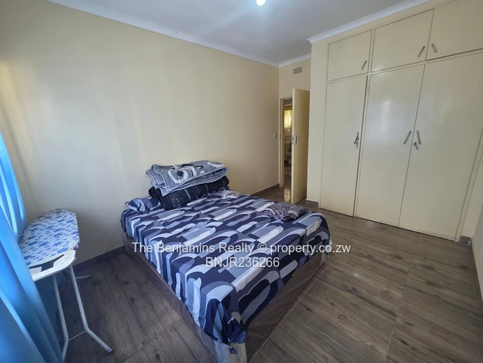 Furnished Flat In The Avenues