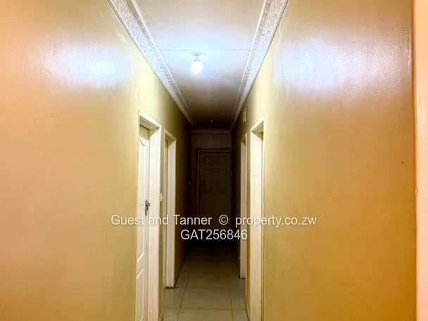 5-Bedroom House For Sale In Budiriro