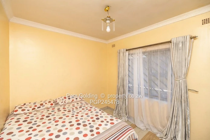 Cluster To Rent In Meyrick Park