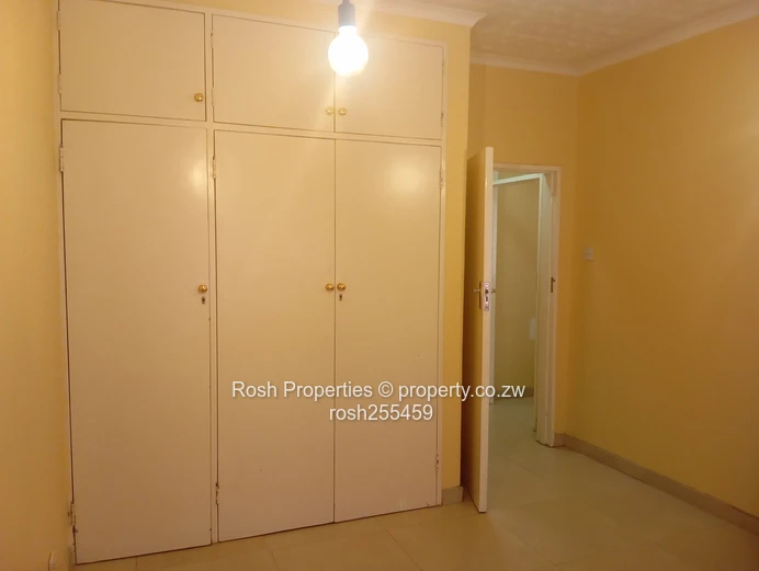 **3-Bedroom Garden Flat for Sale in Greendale North! **