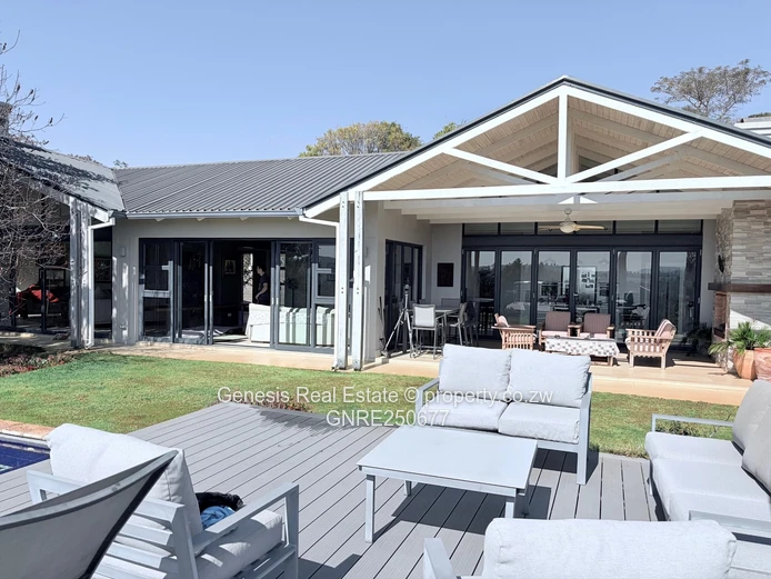 Exotic family home in the Brooke Golf Estate 
