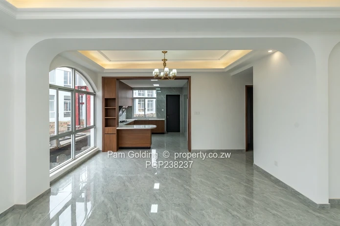 Luxury 4-Bedroom Duplexes in the Heart of Strathaven (Sole Mandate)