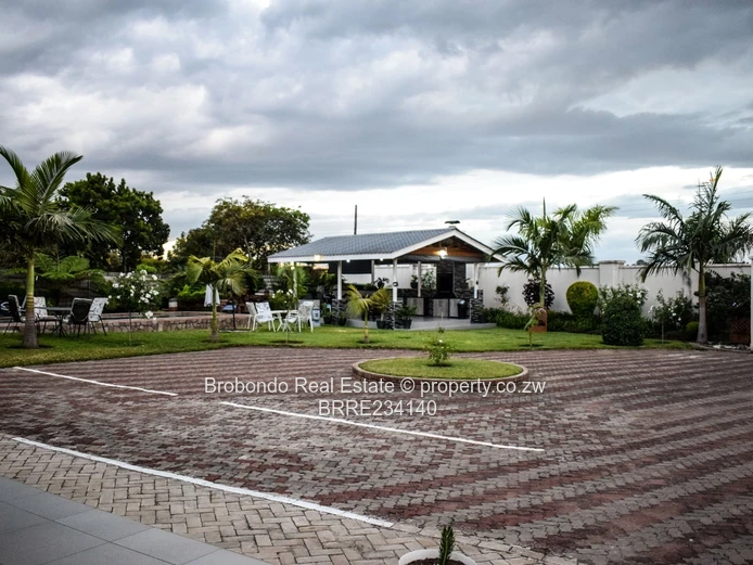 Airbnb available for Short and long bookings for rent! US$60/night