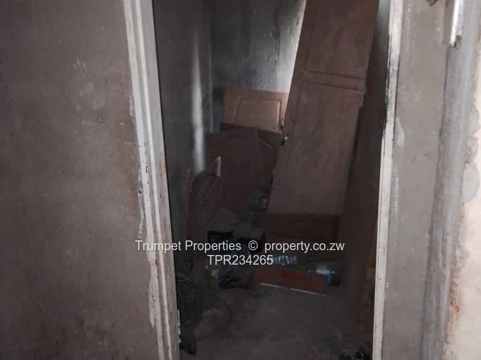 5-Bed Family Home in Budiriro — Walled with Verandah (Sole Mandate)