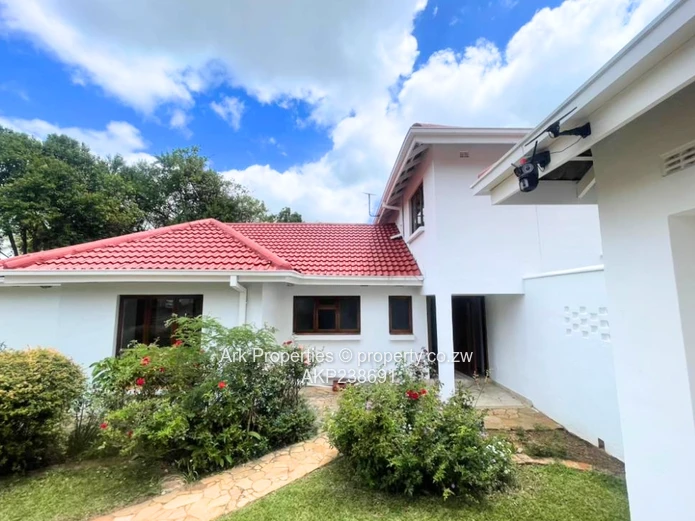 5 Bedroomed House For Rent In Borrowdale