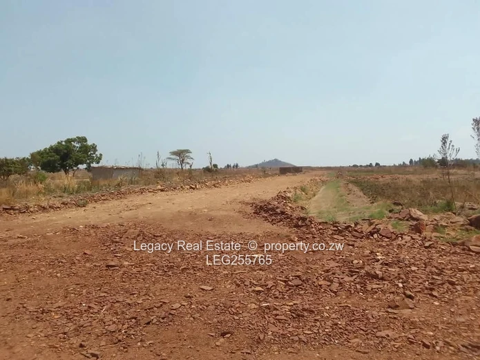 A choice of 23 stands available in a beautiful gated community SPITZKOP with brick layered boundary