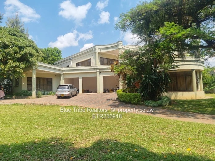 House for sale in Glenlorne