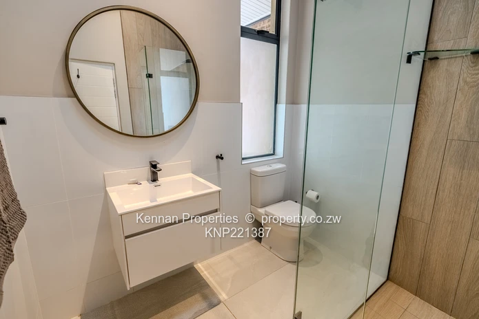 High End Townhouse In The Heart Of The Golden Triangle