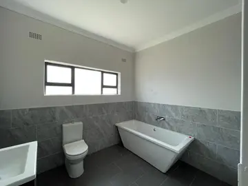 6 Unit Townhouse Complex