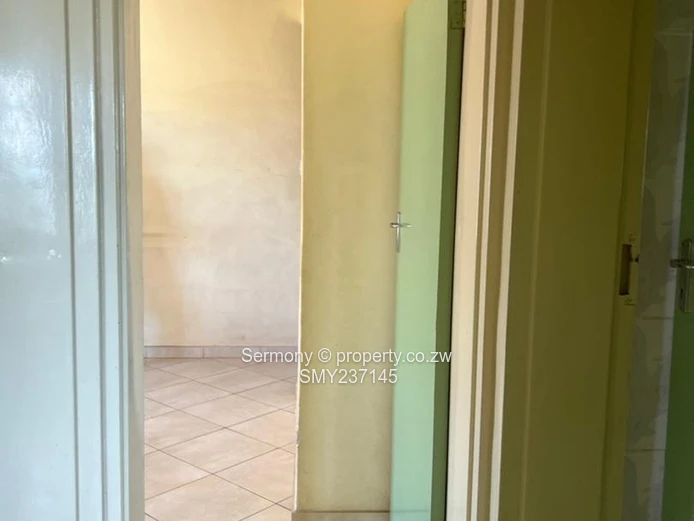 2 bedroomed flat for sale - Willowvale Flats