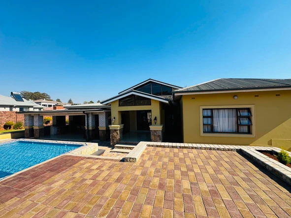 5 Bedroom House