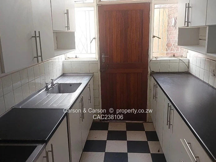 Quiet and Secure Complex