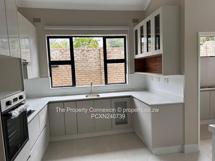 ||Exclusive Executive Living: Brand New 4-Bedroom Residence||