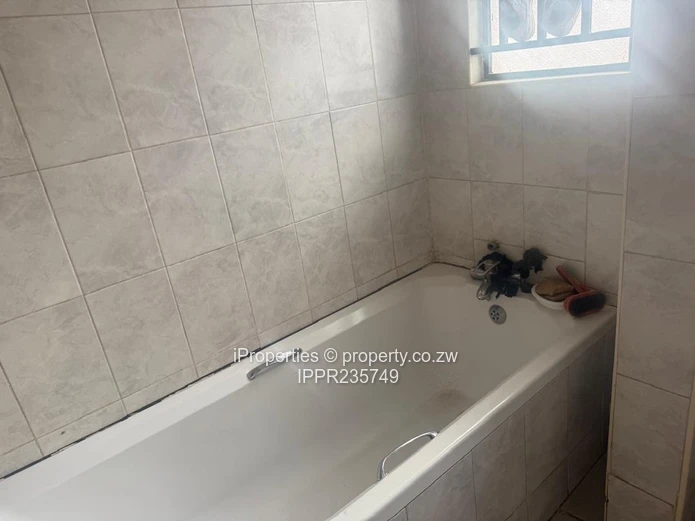 Beautiful Family Home in Unit N, Chitungwiza