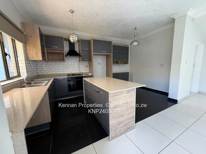 modern and secure townhouse in Newlands 