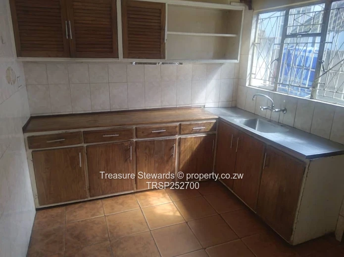 3BR Walled Home in Chitungwiza — Tiled, Fitted Kitchen