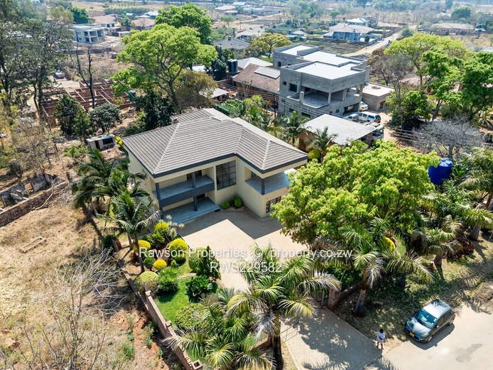 Beautiful Home For Sale (Sole Mandate)