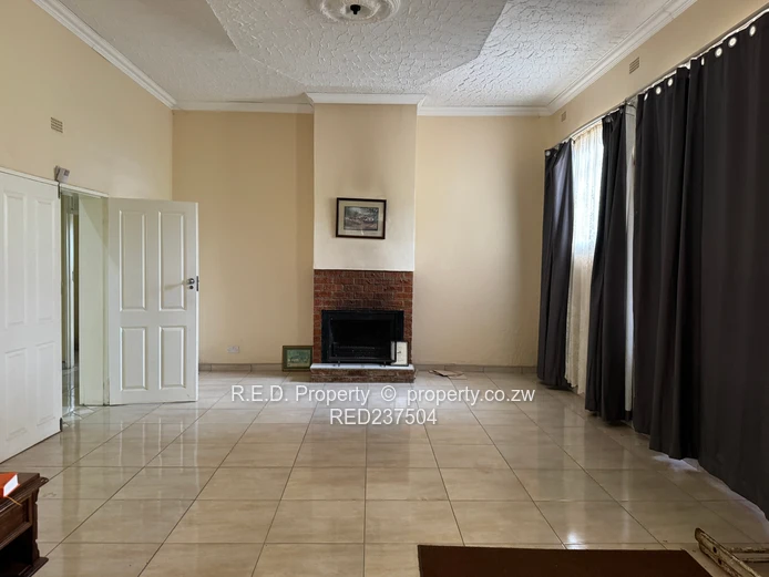 A versatile property offering space, sustainability, and opportunity In  Beuna Vista !