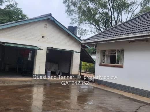 5-Bedroom House For Sale In Winston Park