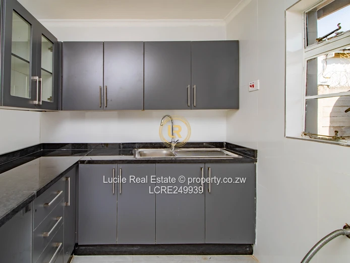 Charming Braeside Cottage
