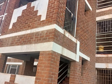 3 Bedroom Flat & Apartment
