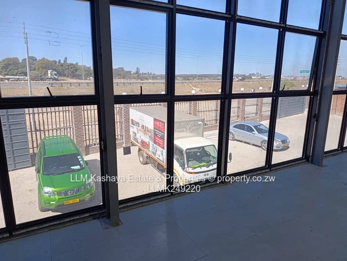 Newly Built Warehouse To Let