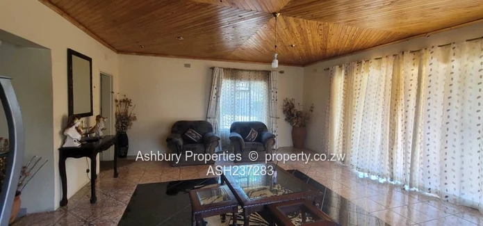 Sentosa 4-Bed Home w/ Thatched Gazebo & Borehole (Sole Mandate)