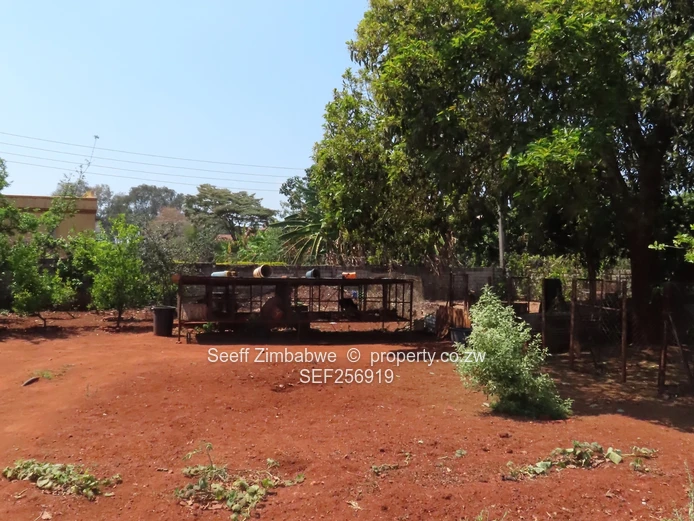 Spacious 5-Bed Philadelphia Home along William Powlett Drive (Sole Mandate)