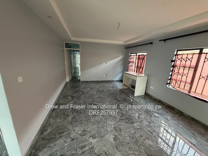 Fidelity Southview Park Neat 4 beds for sale $85k