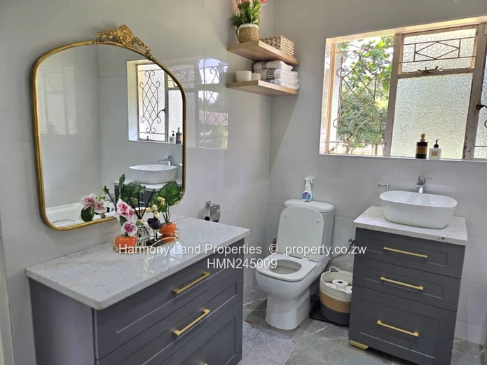 Stunning Modern Home To Let – Bluffhill*  