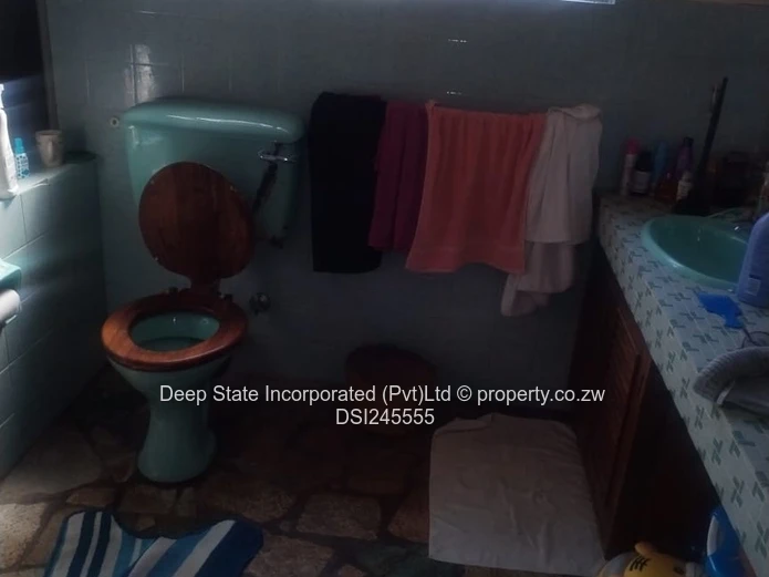 Hatefiled house for sale 