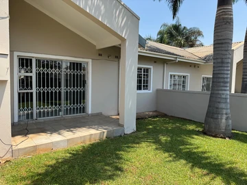 2 Bedroom Garden Flat