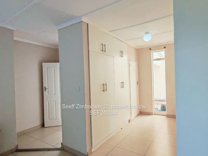 Selbourne Park | BULAWAYO Modern Family Home – Corner Stand