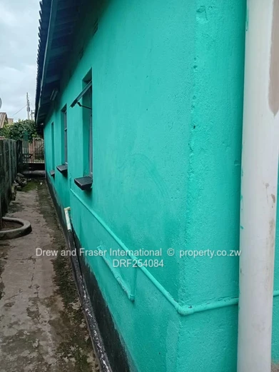 5-Bed Gated Chitungwiza Unit A extension $40k