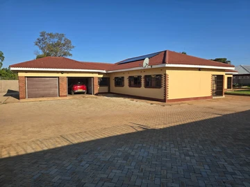 4 Bedroom House