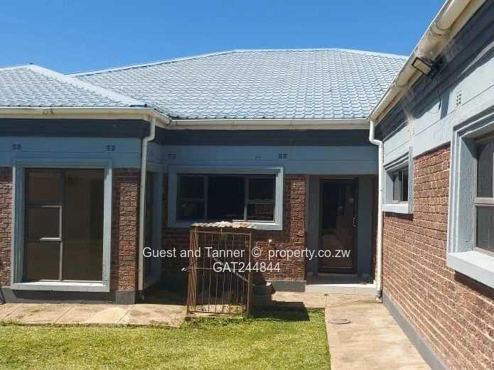 4 Bedroomed house For Sale In Crowhill