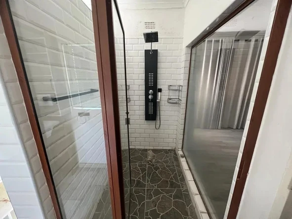3 Bedroom Garden Flat