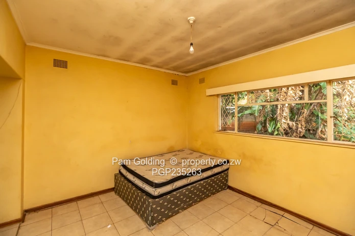 House For Sale in Marlborough (Sole Mandate)